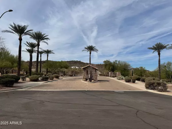 3524 W MULHOLLAND Drive #2, Phoenix, AZ 85083