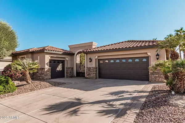 16081 W SHEILA Lane, Goodyear, AZ 85395