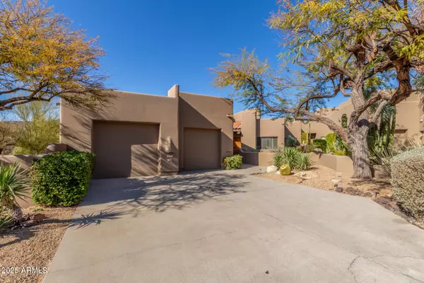 Scottsdale, AZ 85266,9200 E WHITETHORN Circle #601