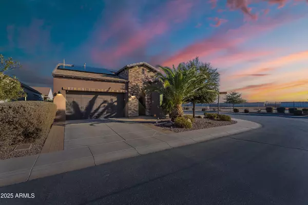 1808 E CROCUS Avenue, Queen Creek, AZ 85140