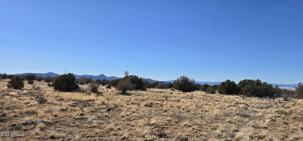 95 Headwaters Ranch -- #8, Paulden, AZ 86334