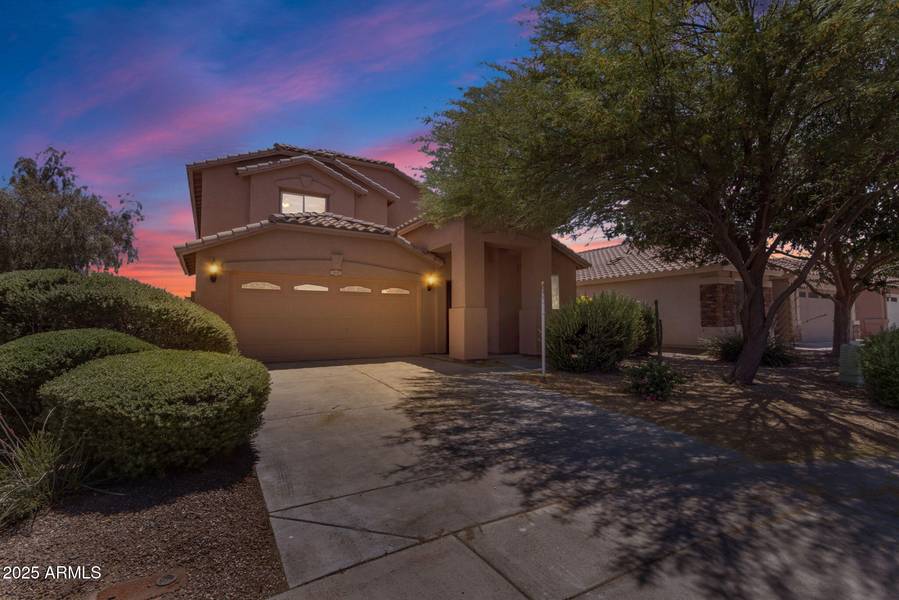 2635 W ANGEL Way, San Tan Valley, AZ 85144