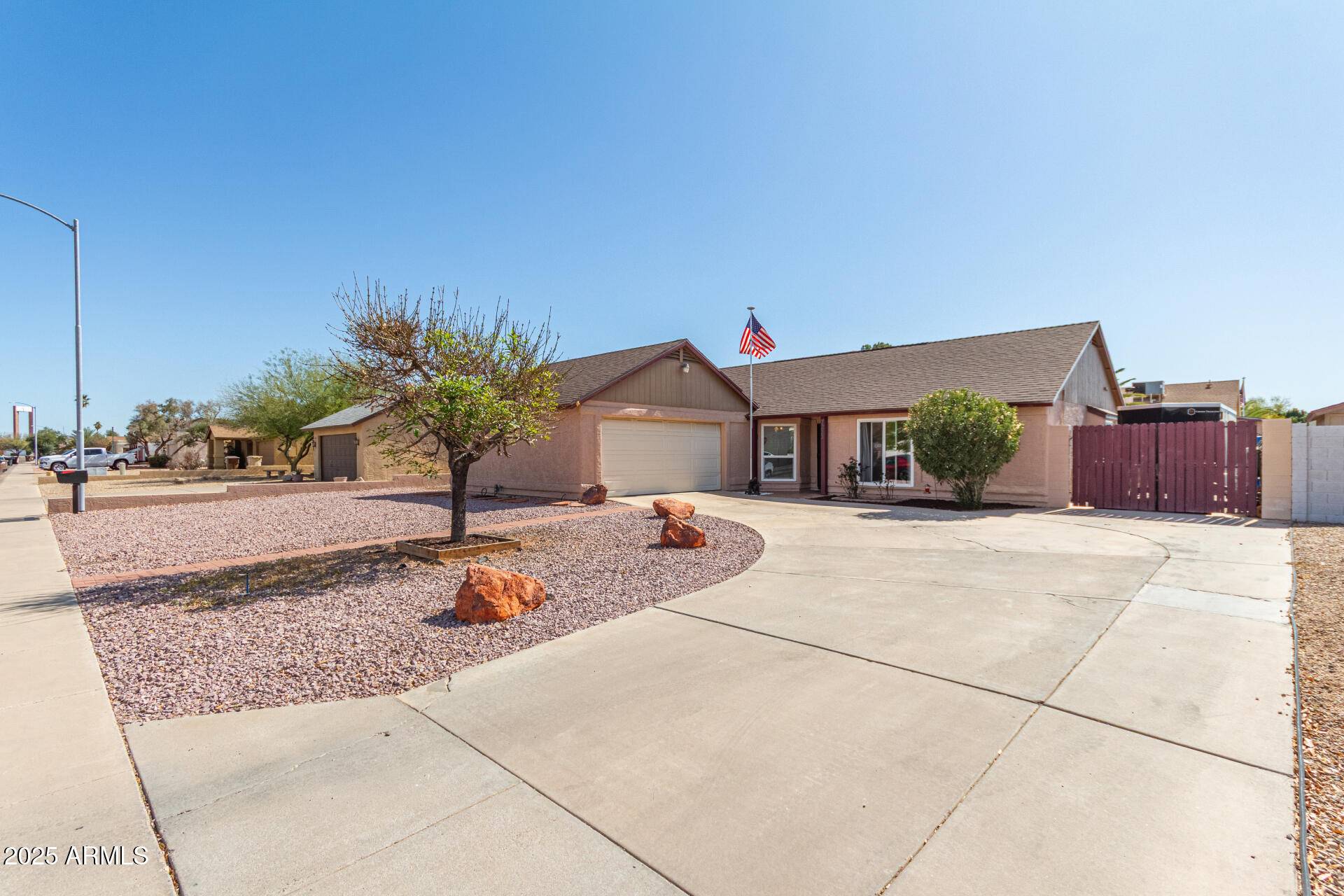 Peoria, AZ 85345,7233 W SHAW BUTTE Drive