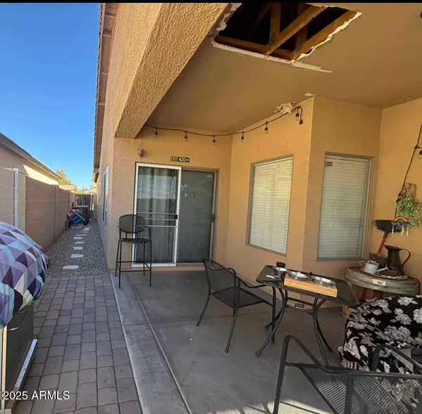 San Tan Valley, AZ 85143,28048 N QUARTZ Drive