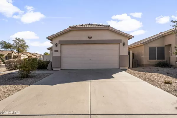 1151 E SANTA FIORE Street, San Tan Valley, AZ 85140