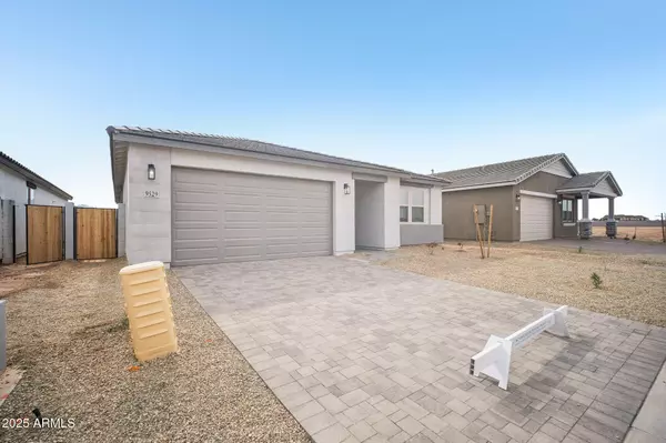 Tolleson, AZ 85353,9529 W LUXTON Lane