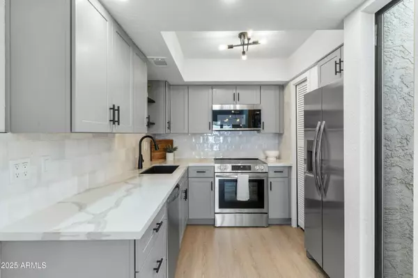 3551 N 12TH Street #104, Phoenix, AZ 85014