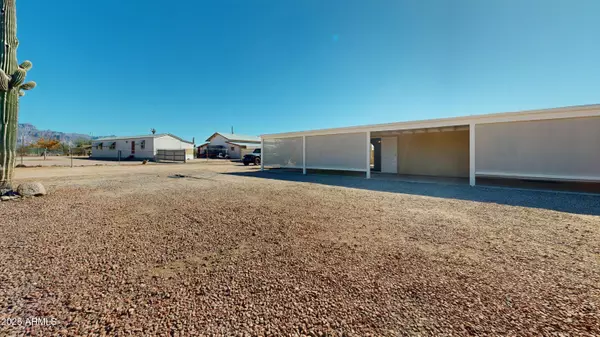 Apache Junction, AZ 85120,481 W FOOTHILL Street