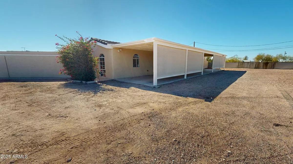 Apache Junction, AZ 85120,481 W FOOTHILL Street