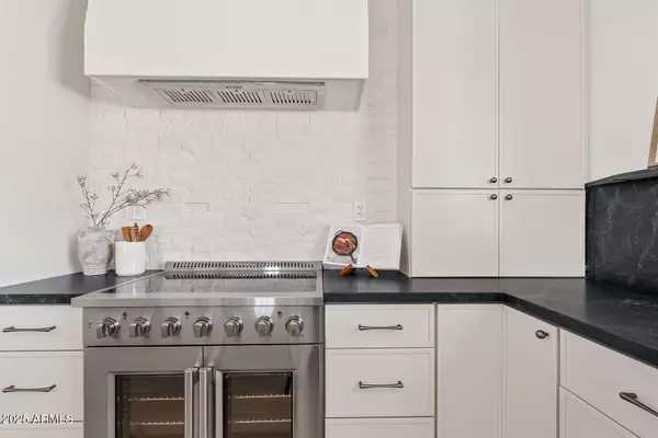 Goodyear, AZ 85338,18344 W SANTA IRENE Drive