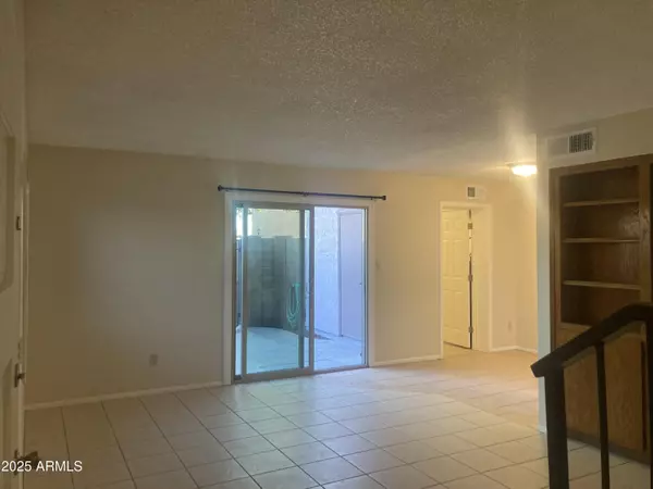 Mesa, AZ 85202,600 S DOBSON Road #197