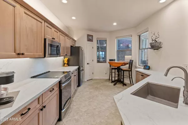 Scottsdale, AZ 85254,15221 N CLUBGATE Drive #1138