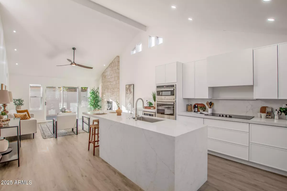 Phoenix, AZ 85016,4306 N 29TH Way