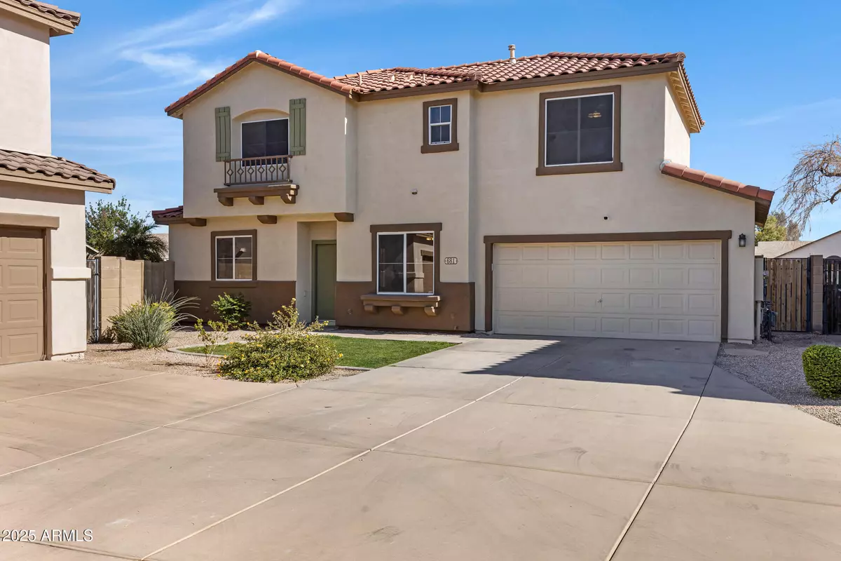 Chandler, AZ 85225,681 E LOS ARBOLES Place