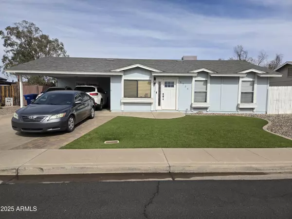 2726 E HARMONY Avenue, Mesa, AZ 85204