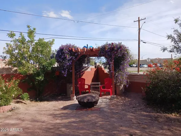 Florence, AZ 85132,94 W 12TH Street