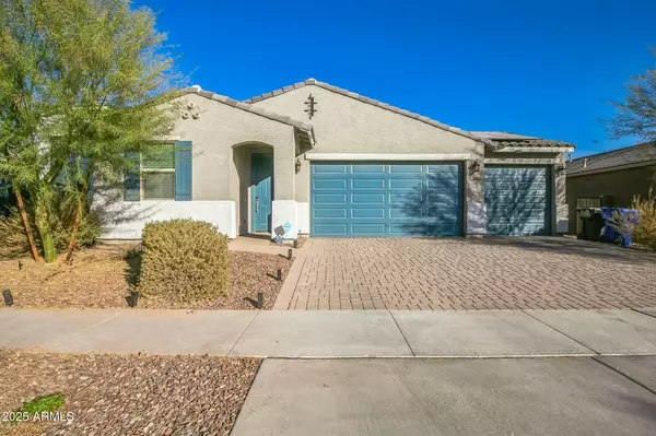 17704 W Fetlock Trail, Surprise, AZ 85387