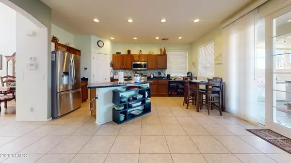 San Tan Valley, AZ 85143,33732 N SANDSTONE Drive