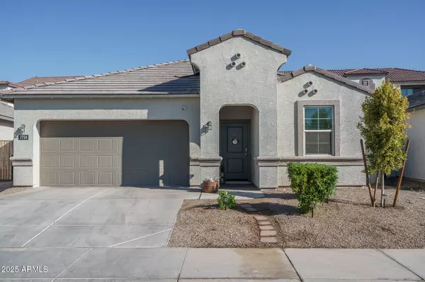 7734 W FLORENCE Avenue, Phoenix, AZ 85043