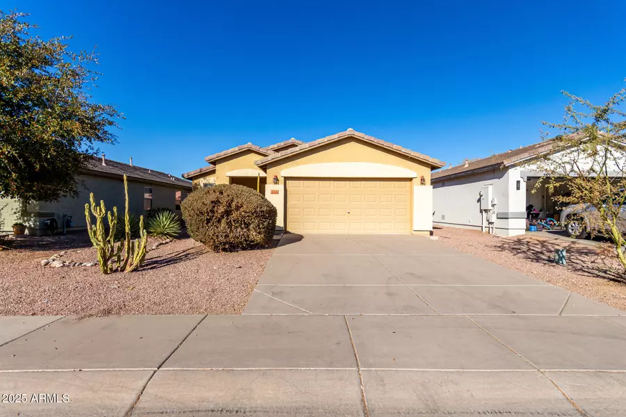 306 W Angus Road, San Tan Valley, AZ 85143