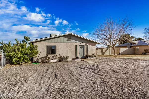 Coolidge, AZ 85128,330 W Northern Avenue