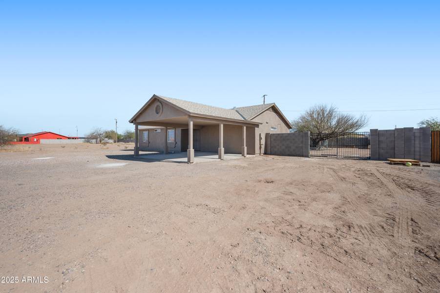 3545 N Hohokam Drive, Eloy, AZ 85131