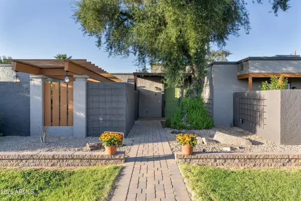 Chandler, AZ 85224,2106 W SHAWNEE Drive