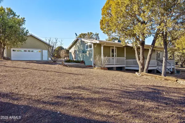 1404 N 32ND Avenue, Show Low, AZ 85901