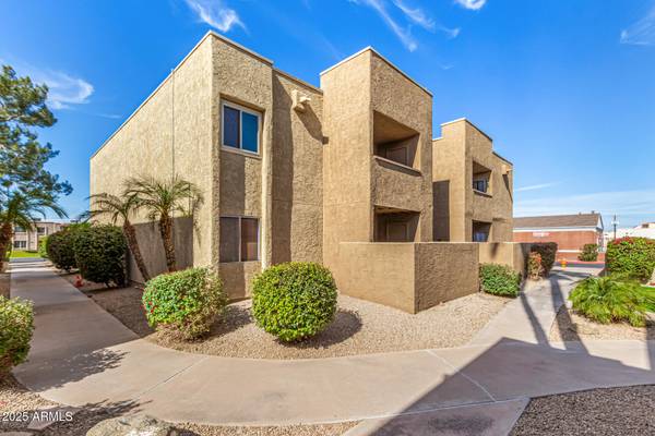 Scottsdale, AZ 85250,5877 N GRANITE REEF Road #2203