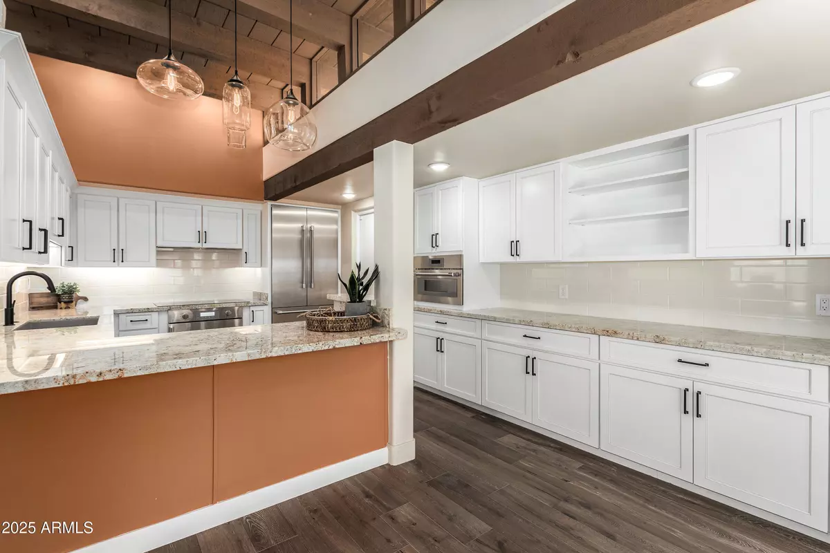 Carefree, AZ 85377,8502 E CAVE CREEK Road #53