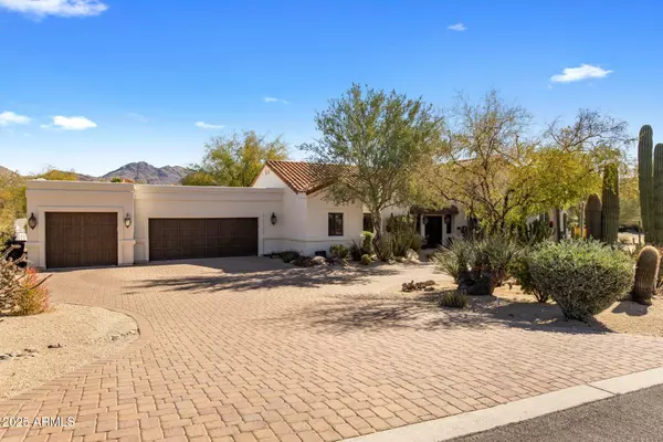 9370 E Calle De Las Brisas --, Scottsdale, AZ 85255