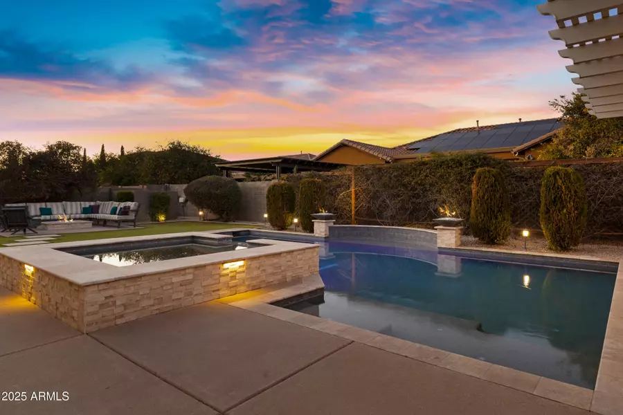 3930 E Enrose Street, Mesa, AZ 85205