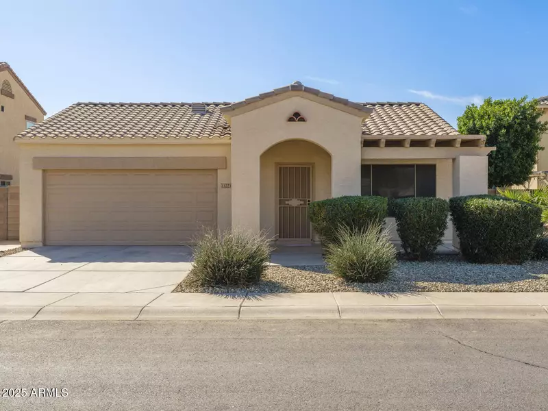 13223 W INDIANOLA Avenue, Litchfield Park, AZ 85340