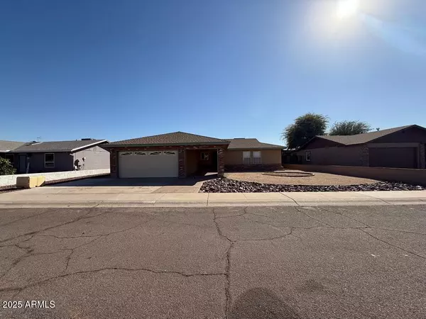 113 W BLUEFIELD Avenue, Phoenix, AZ 85023