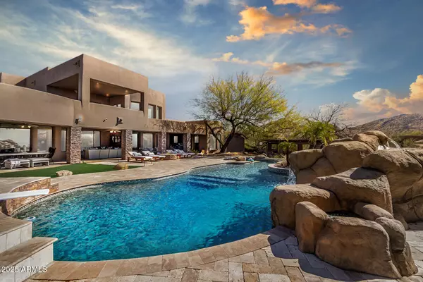 Scottsdale, AZ 85255,10004 E SANTA CATALINA Drive
