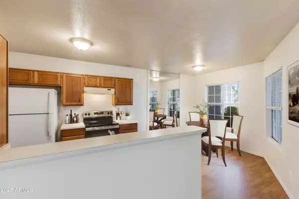 Phoenix, AZ 85053,2910 W MARCONI Avenue #105