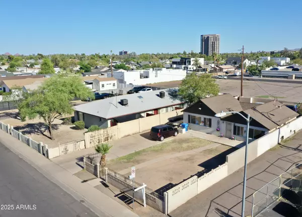 Phoenix, AZ 85014,713 E AMELIA Avenue