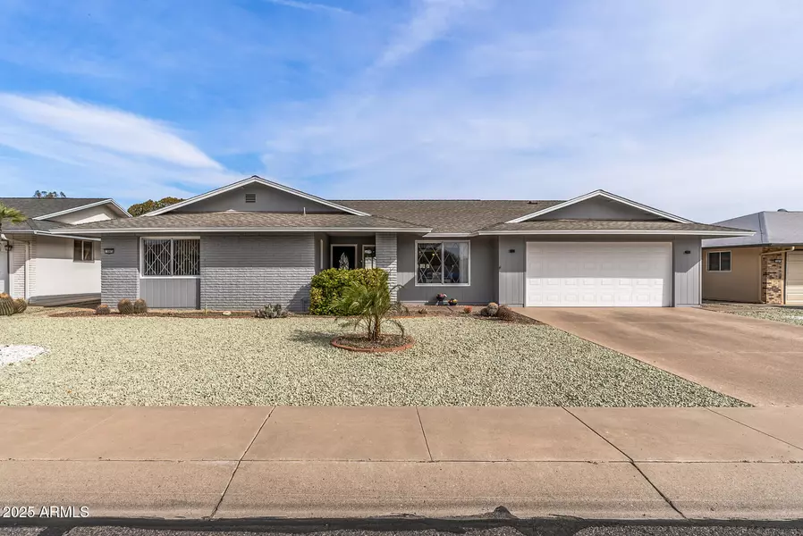 19805 N 99TH Drive, Sun City, AZ 85373