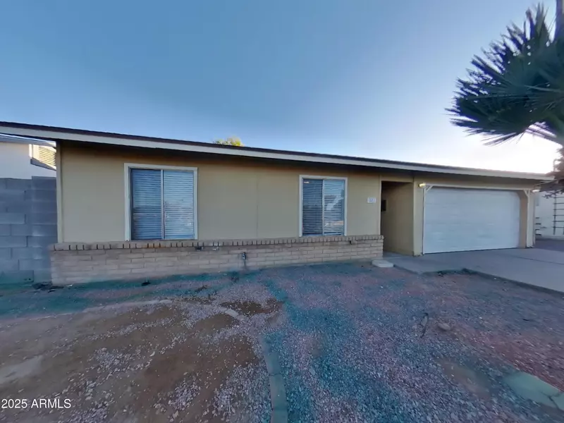 6131 W MARY JANE Lane, Glendale, AZ 85306