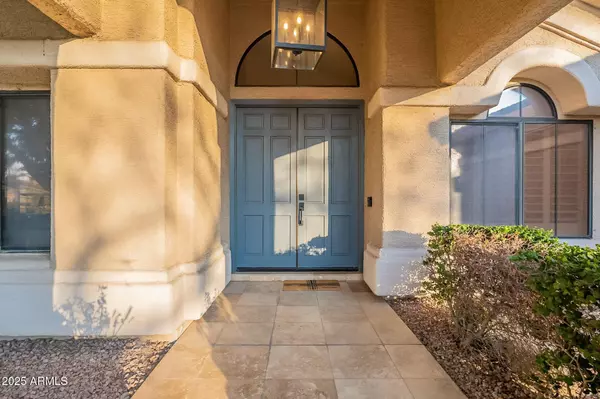 Paradise Valley, AZ 85253,10431 N 55TH Place