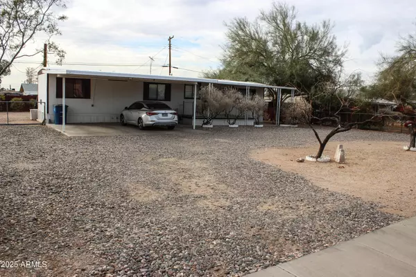 Apache Junction, AZ 85120,544 S DELAWARE Drive