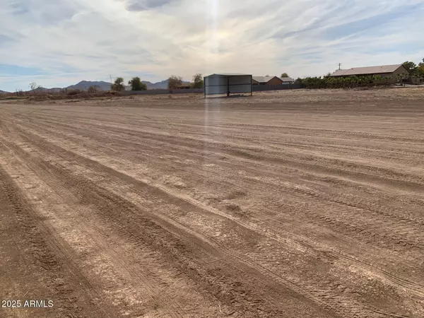 Buckeye, AZ 85326,2 W Beloat Road #-