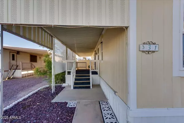 Apache Junction, AZ 85120,2481 W BROADWAY Avenue #31