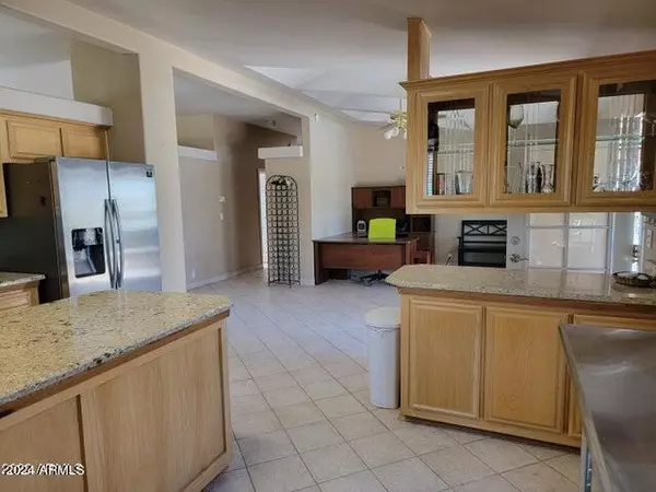 Queen Creek, AZ 85142,18209 E COUNTY DOWN Drive