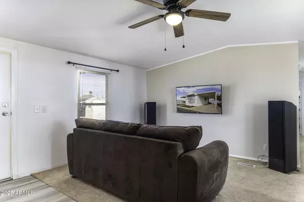 Casa Grande, AZ 85122,450 W SUNWEST Drive #123