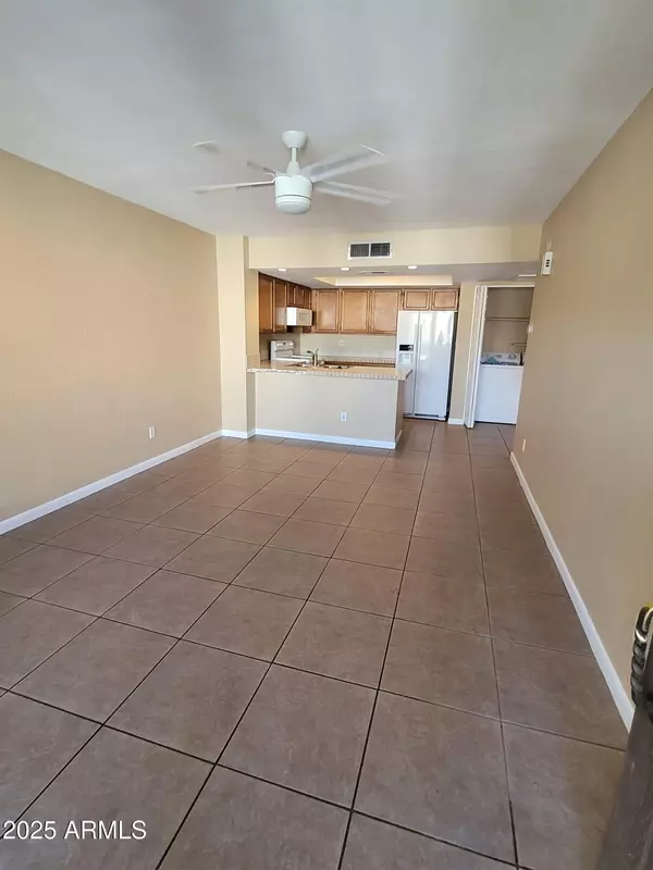 Glendale, AZ 85301,4730 W NORTHERN Avenue #2109