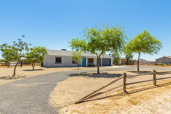 San Tan Valley, AZ 85143,28213 N HOLLY Road