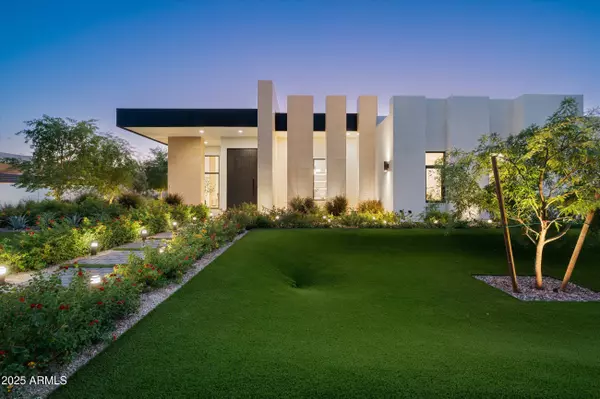 Paradise Valley, AZ 85253,10220 N 66TH Street