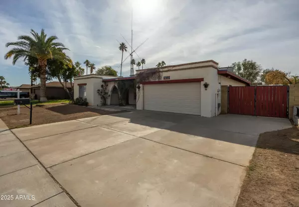 Glendale, AZ 85304,4925 W MERCER Lane