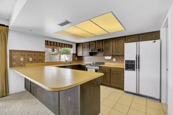 Glendale, AZ 85304,4925 W MERCER Lane